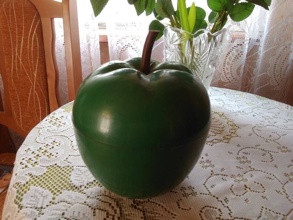 изкуствена ябълка онлайн пъзел