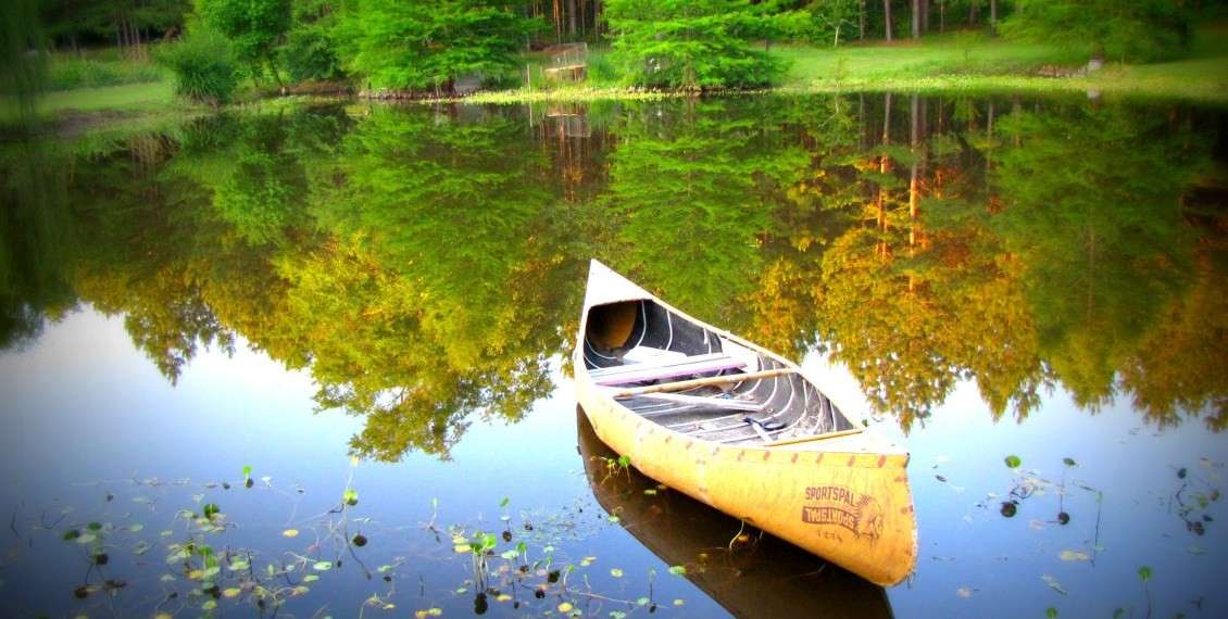 лодка на езерото онлайн пъзел