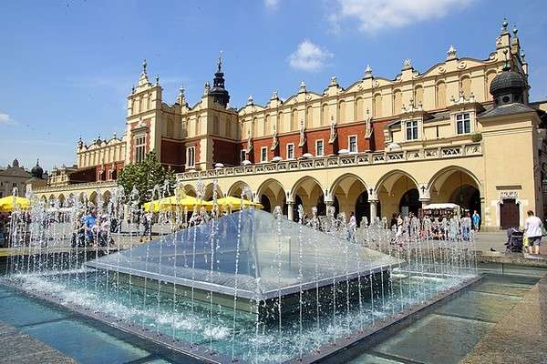 Praça do mercado de Cracóvia quebra-cabeças online