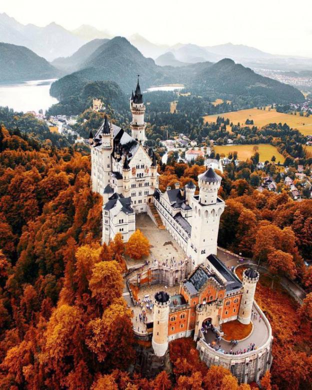 Людвик Баварски замък. онлайн пъзел