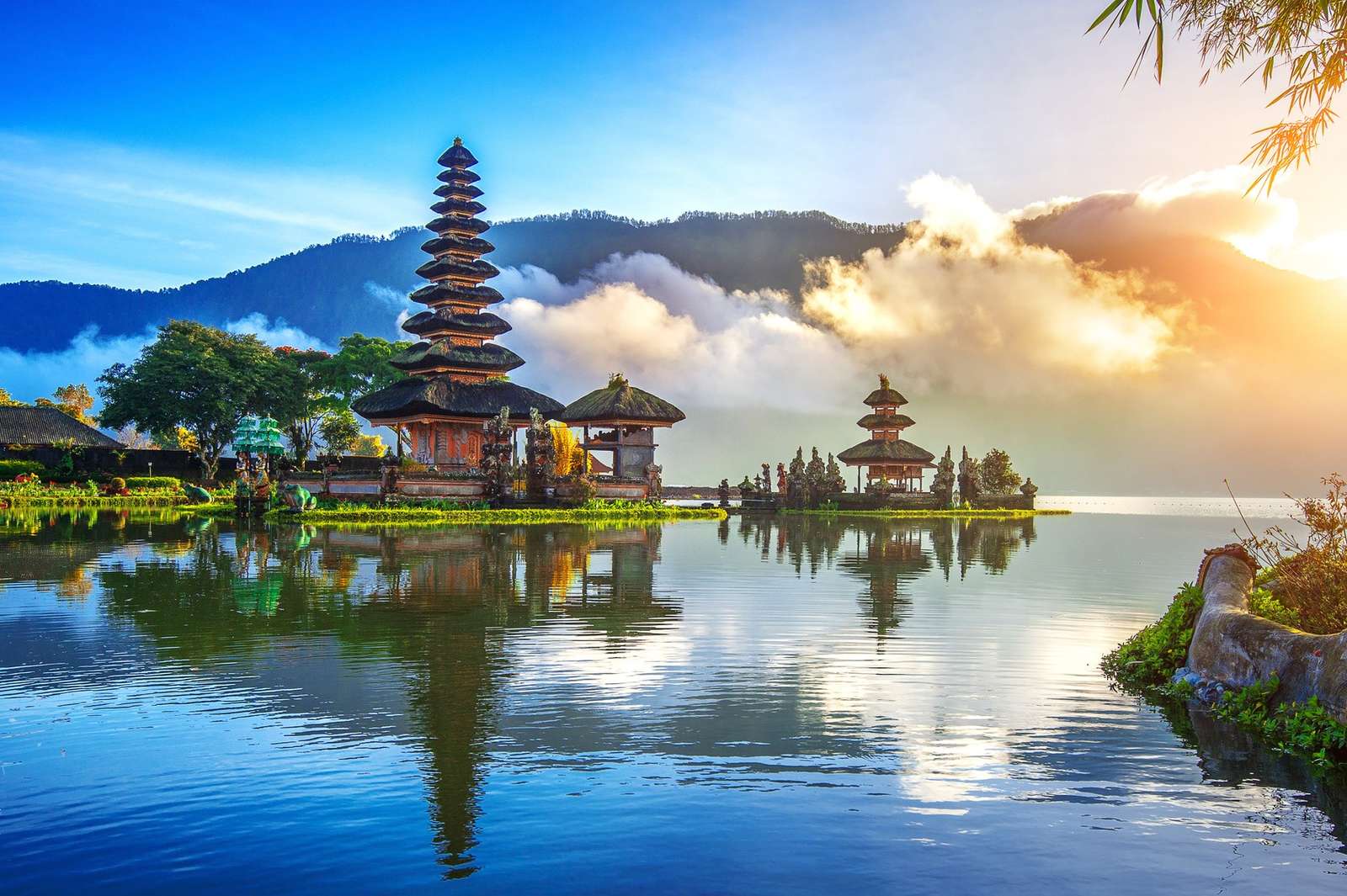 Indonesiska Bali. pussel på nätet