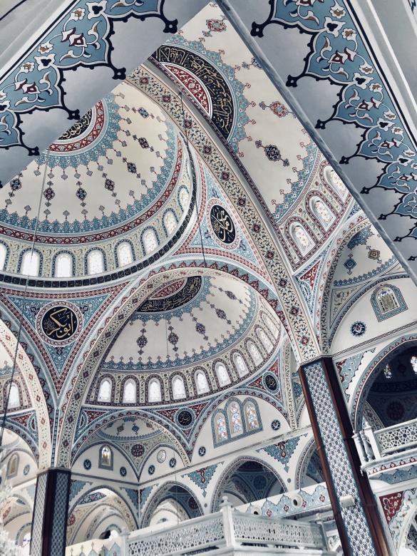 Bunte Moschee in der Türkei Online-Puzzle