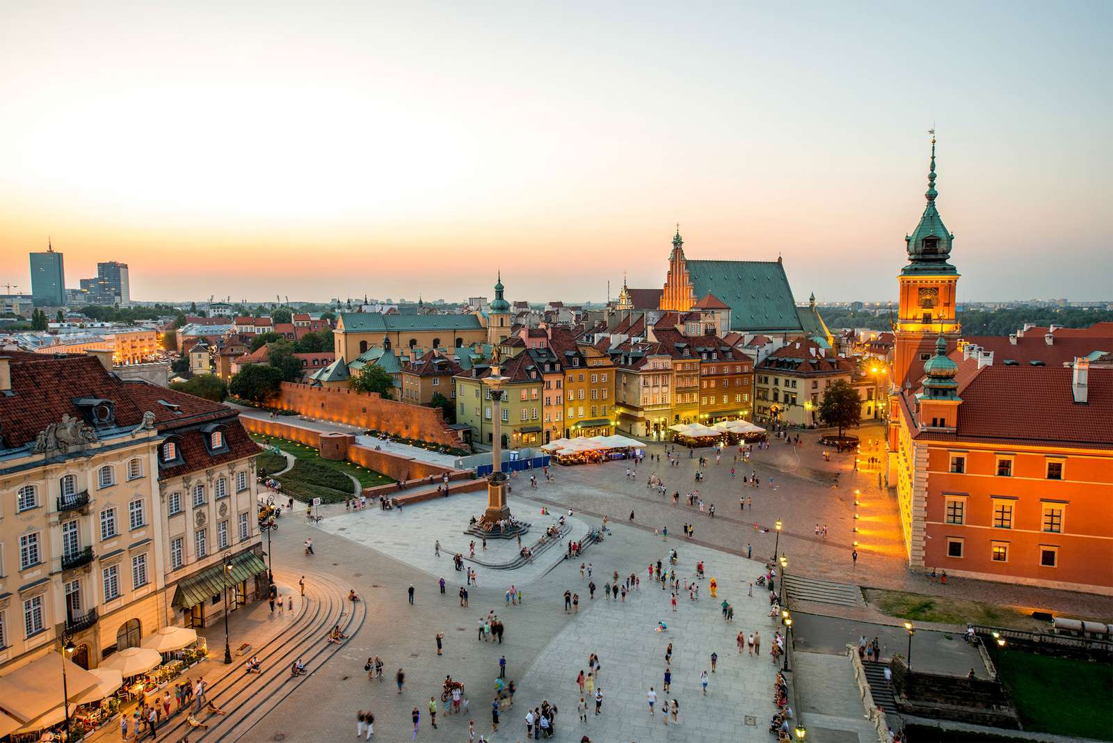 Varsóvia. Praça do castelo. quebra-cabeças online