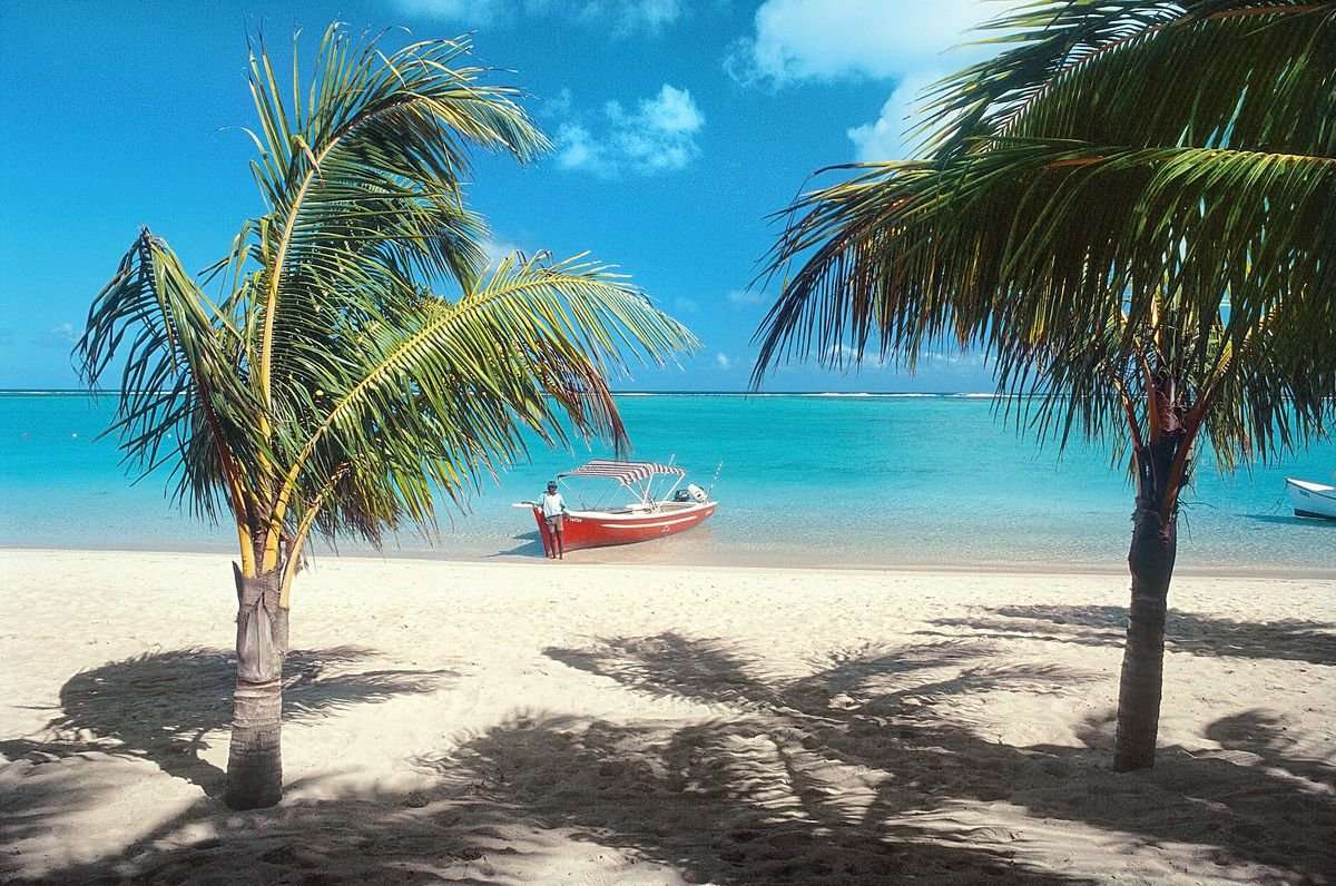 Пляж на острове Реюньон. пазл онлайн