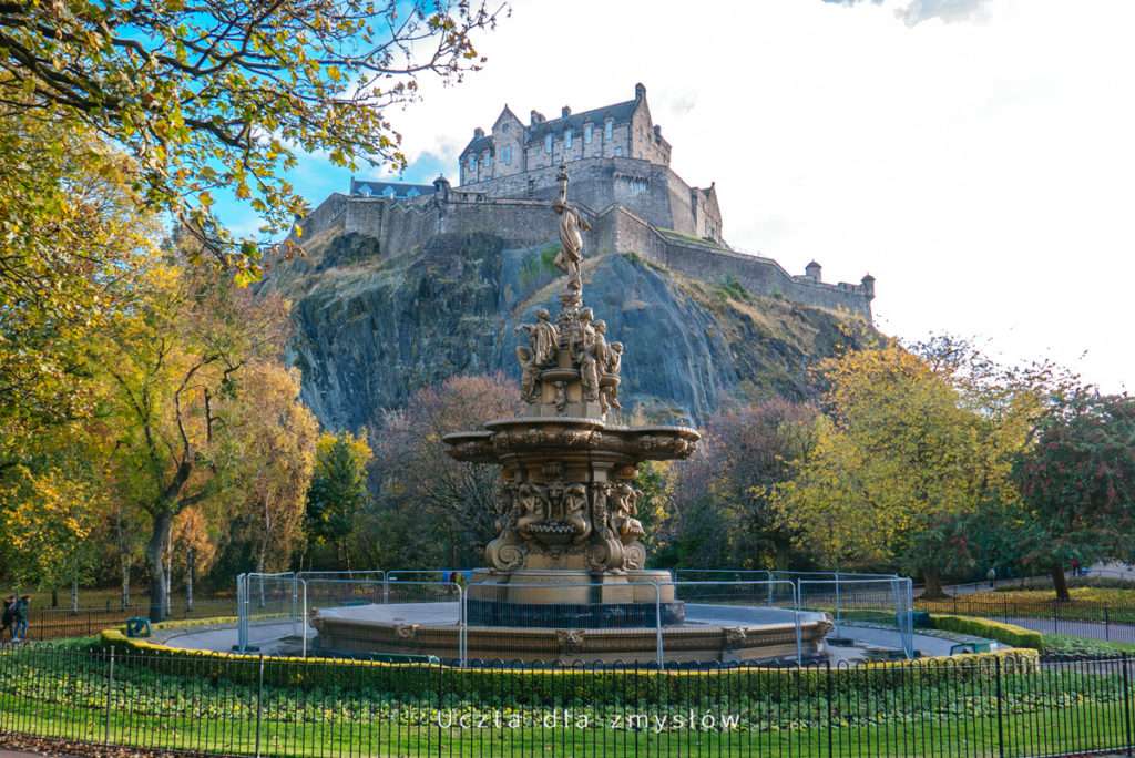 Angliában. Edinburgh. online puzzle