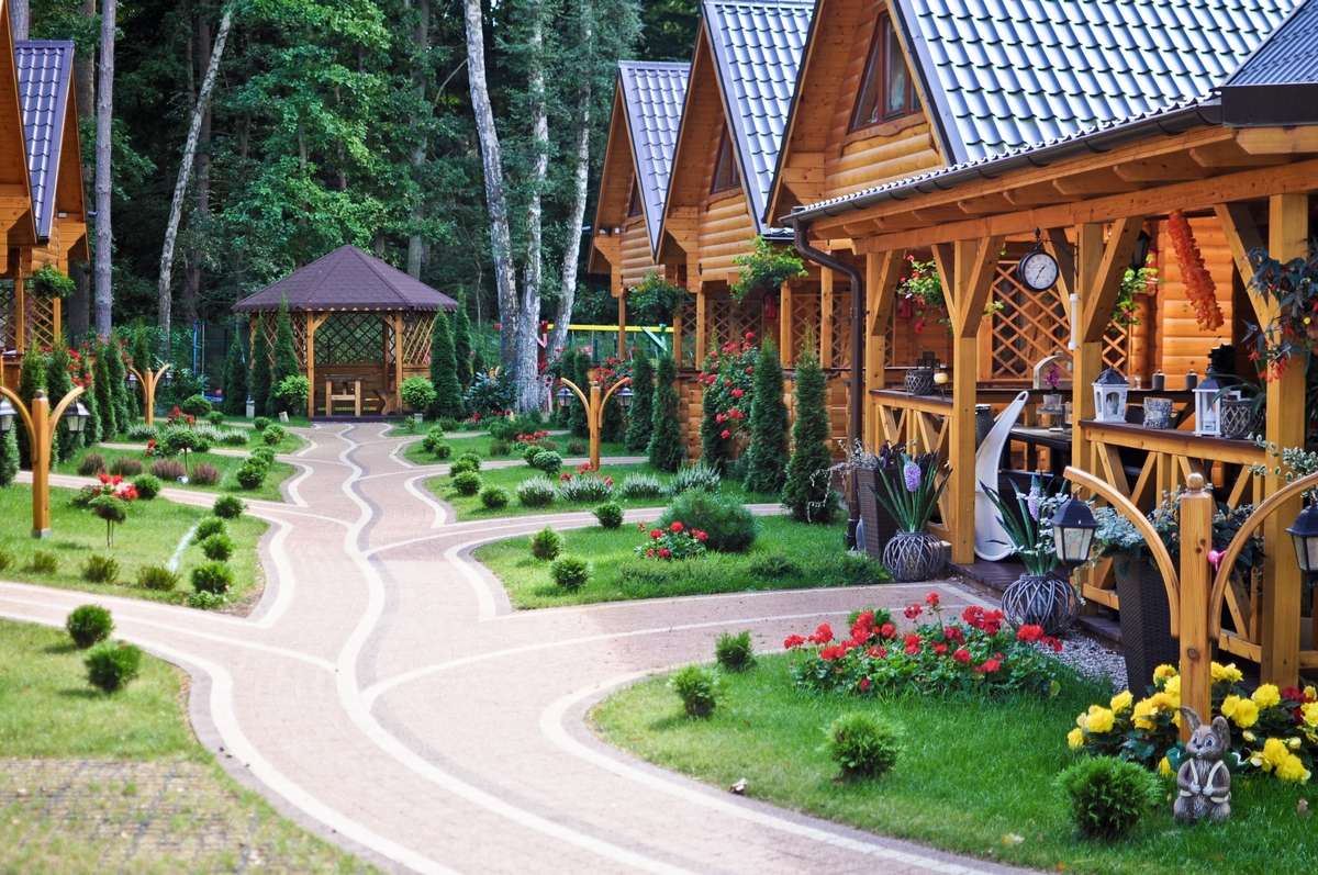 Cottages in Pobierowo. jigsaw puzzle online