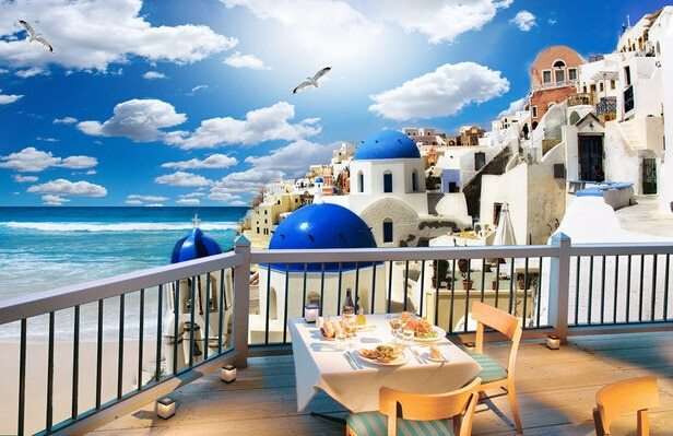 Grekland. Utsikten från balkongen. Pussel online