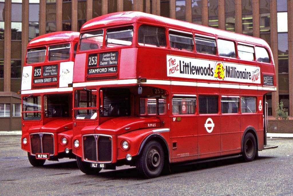 Лондонські автобуси. пазл онлайн