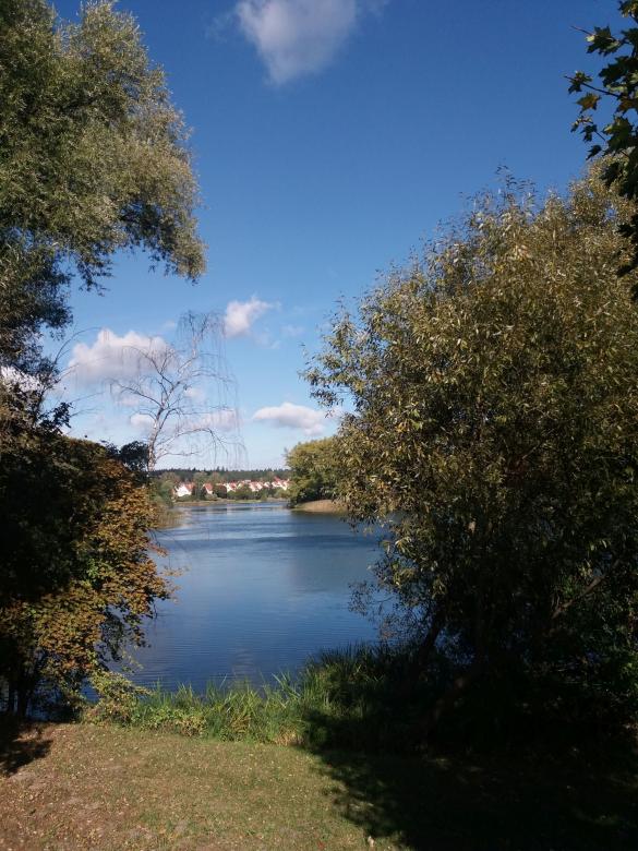 озеро в Ольштыне пазл онлайн