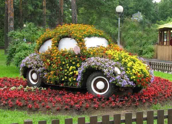 Ett blommigt fordon. Pussel online