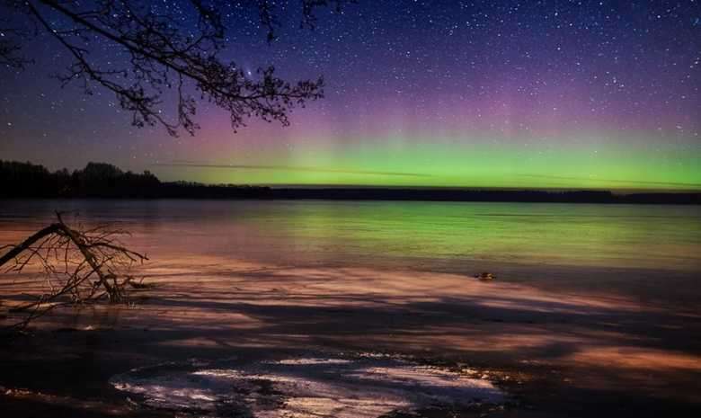 Aurora boreal en Polonia. rompecabezas en línea
