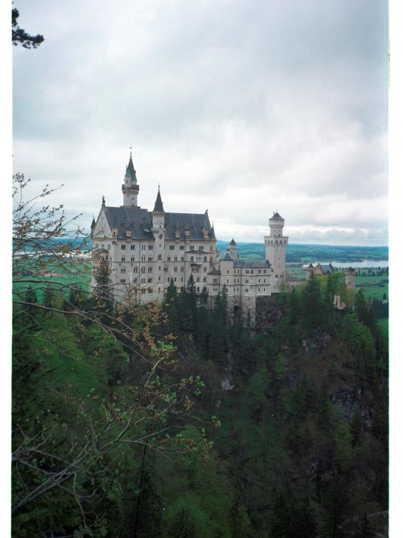 Castelo de Neuschwanstein. puzzle online