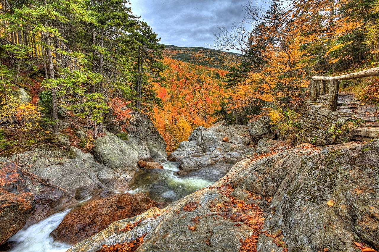 Podzim v horách. skládačky online