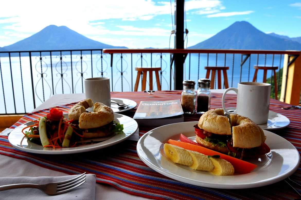 Breakfast with a view. jigsaw puzzle online