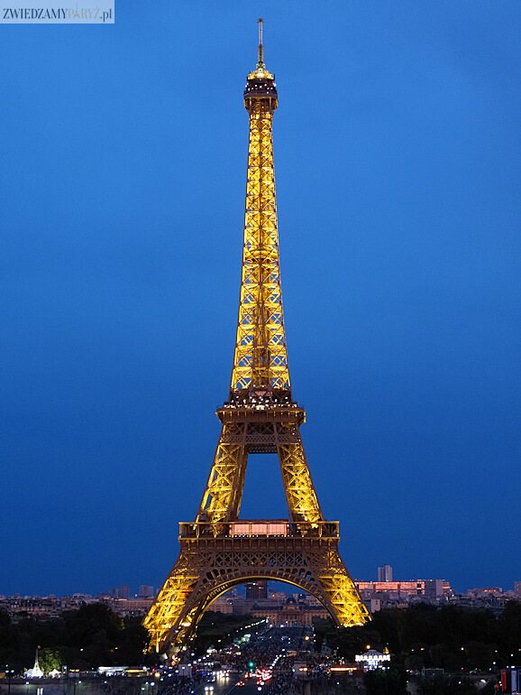 Париж-Айфеловата кула онлайн пъзел