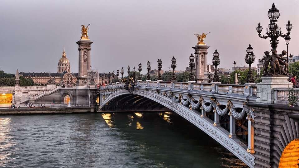 Podul Paris-Alexandru ||| jigsaw puzzle online
