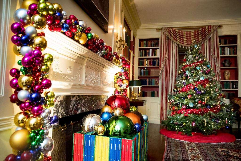 Karácsonyi megvilágítások kirakós online