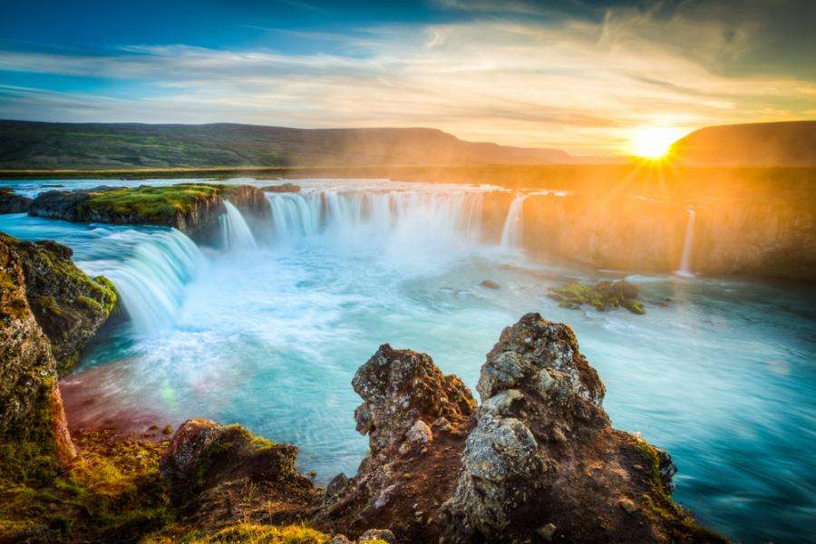 アイスランド。滝。 ジグソーパズルオンライン