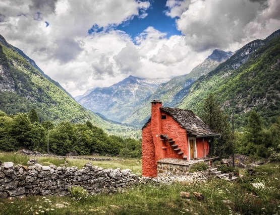 Cottage in montagna. puzzle online