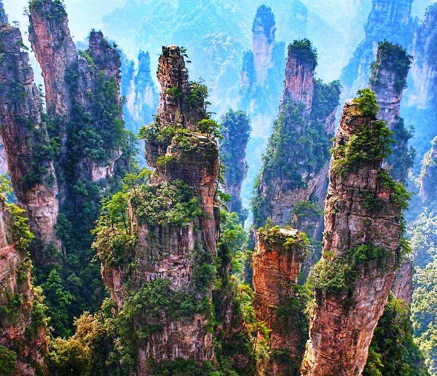Τα βουνά Tianzi στην Κίνα online παζλ