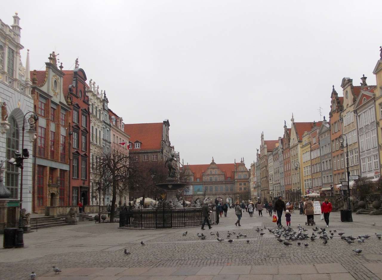 Gdańsk street Długi Targ jigsaw puzzle online