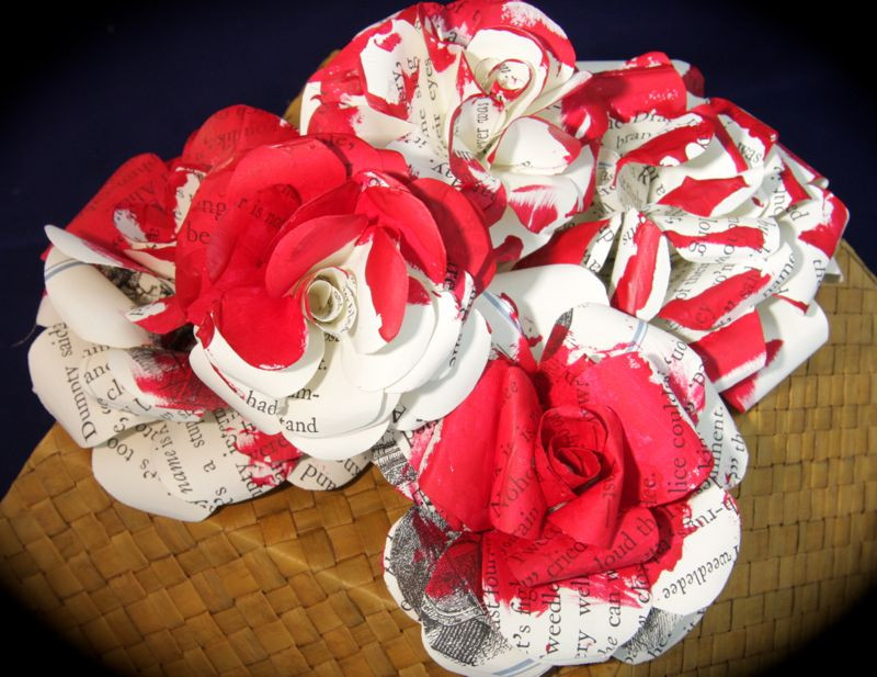 Необичайни рози, бели рози онлайн пъзел
