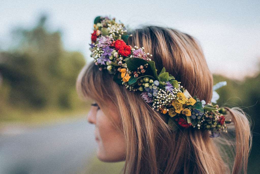 Uma linda coroa de flores quebra-cabeças online
