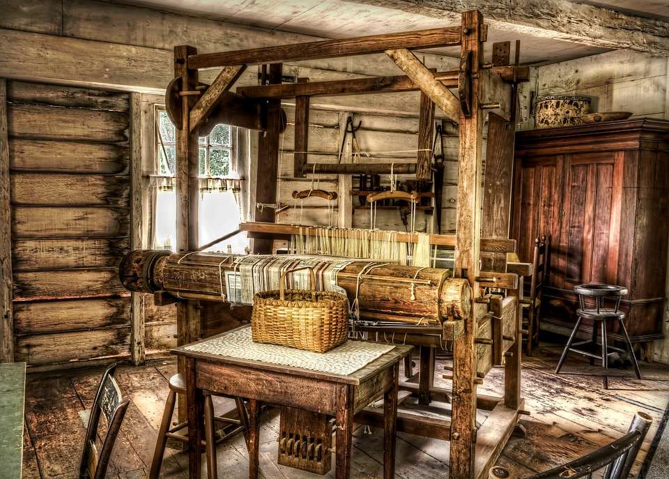 the interior of the hut jigsaw puzzle online