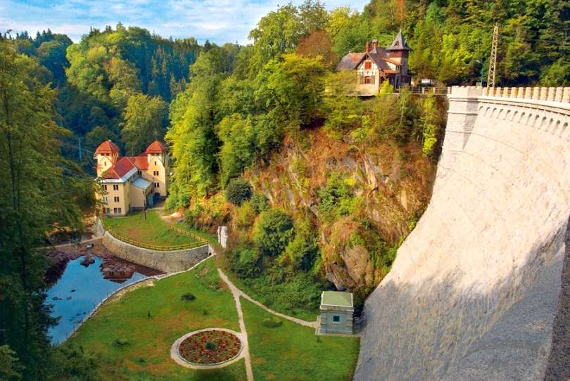 Le barrage forestier de Leśnia puzzle en ligne