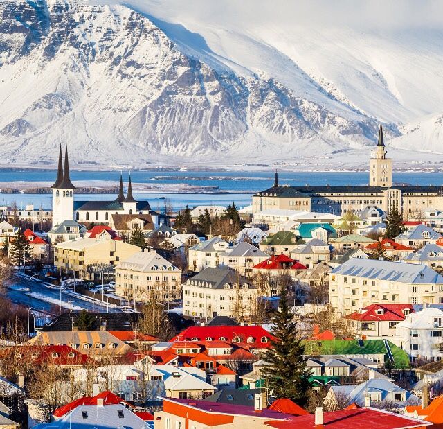 Blick auf Reykjavik. Puzzlespiel online