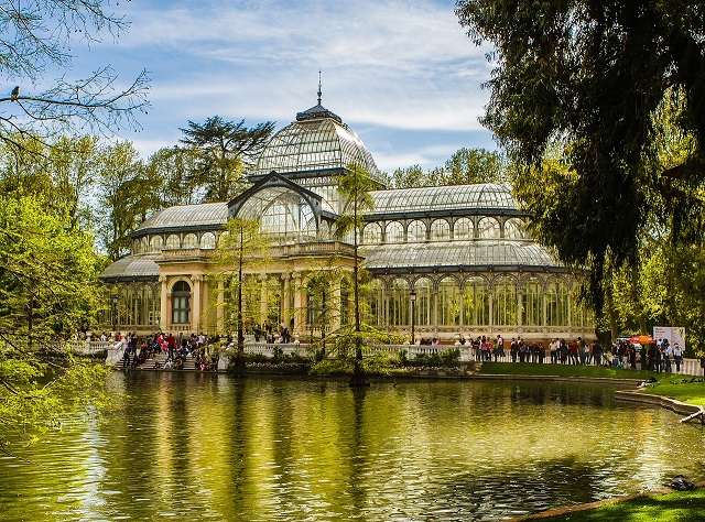 Spanien. Madrid. pussel på nätet