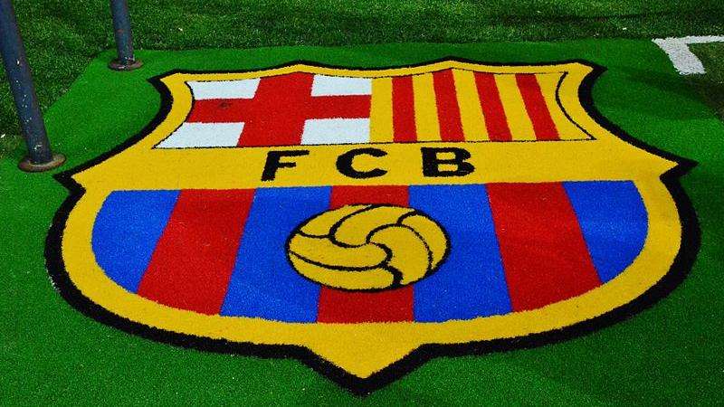 Barcelona klubbvapen Pussel online
