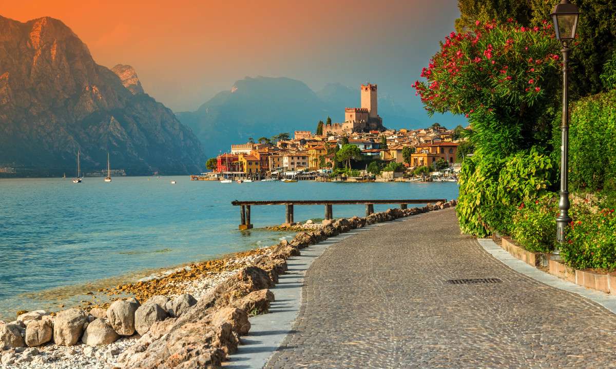 U jezera Garda online puzzle