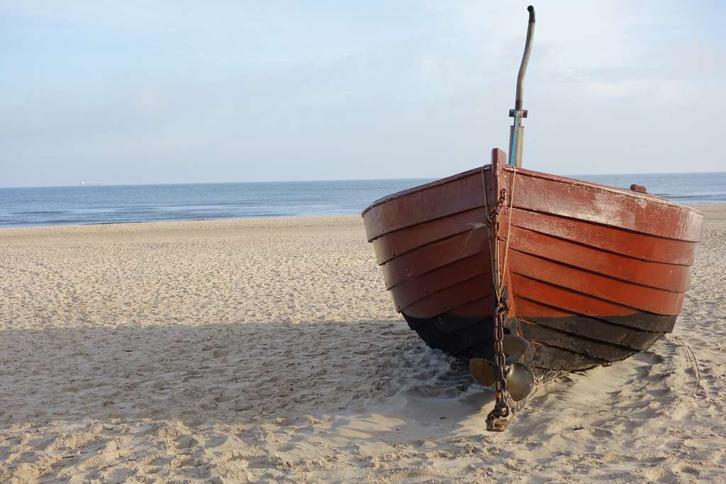 On the beach. jigsaw puzzle online