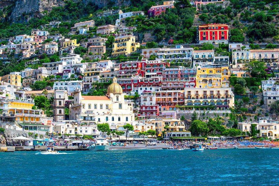 The city of Positano. online puzzle