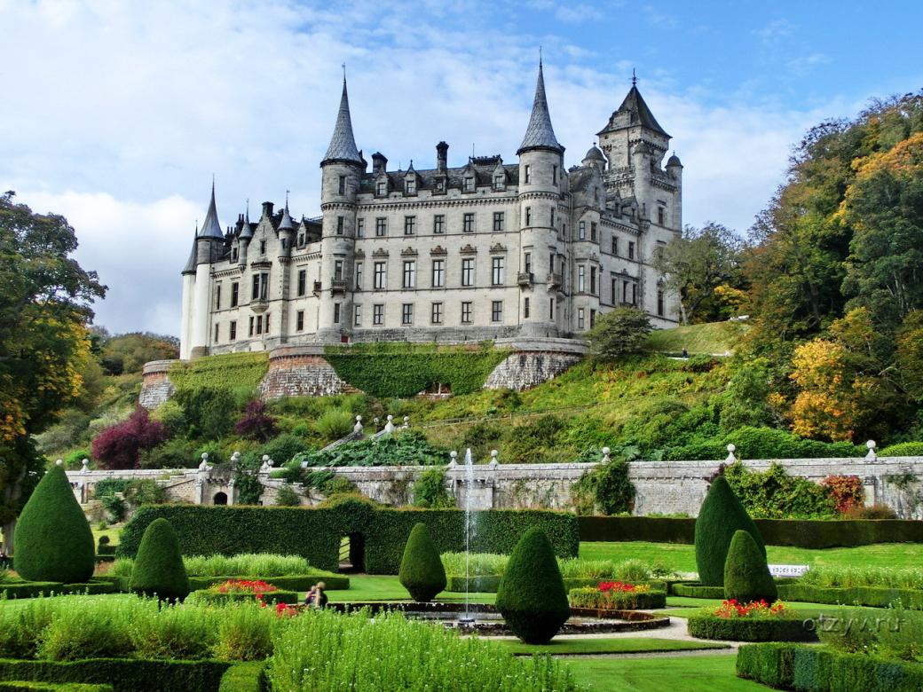 Een pittoresk kasteel legpuzzel online