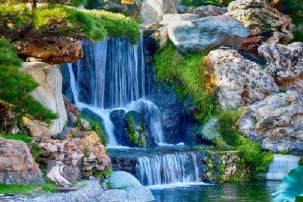 Waterfall jigsaw puzzle online