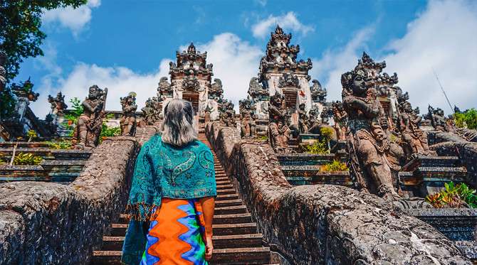 Храм Лемпуян, Бали онлайн пъзел