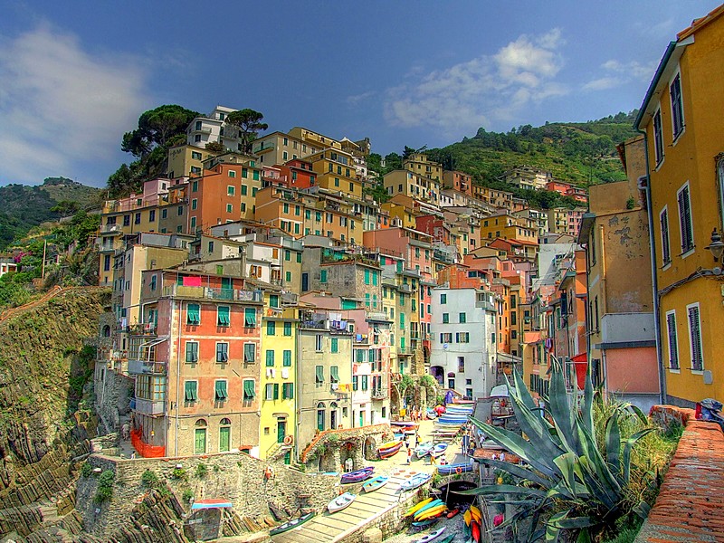 La maravillosa ciudad de La Spezia. Italia rompecabezas en línea