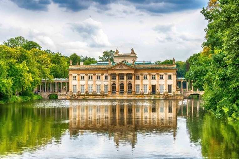 Palace on the Water jigsaw puzzle online