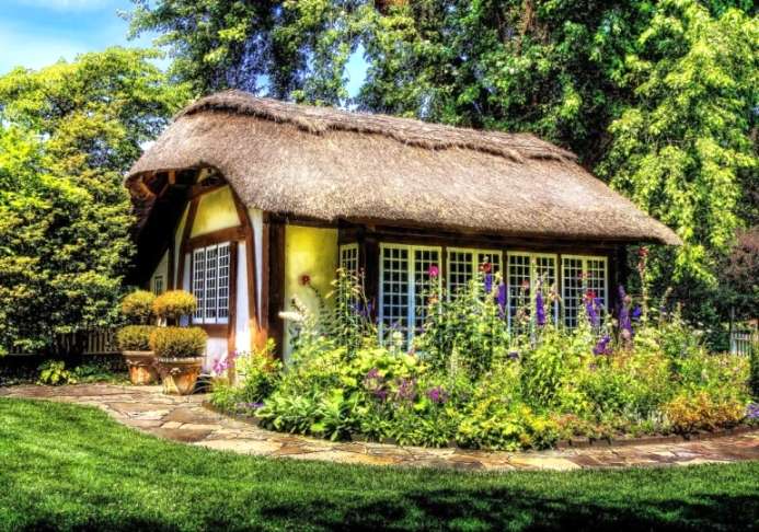 Εξοχική κατοικία με κήπο παζλ online