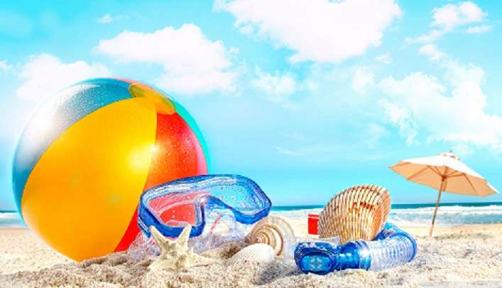 On the beach. jigsaw puzzle online