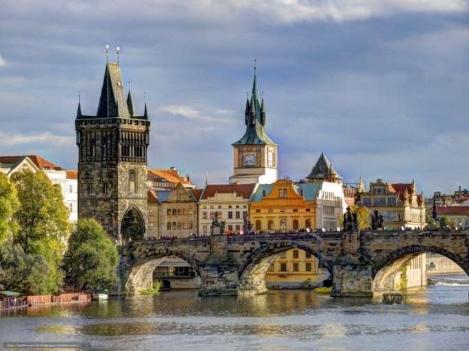Панорама на Прага онлайн пъзел