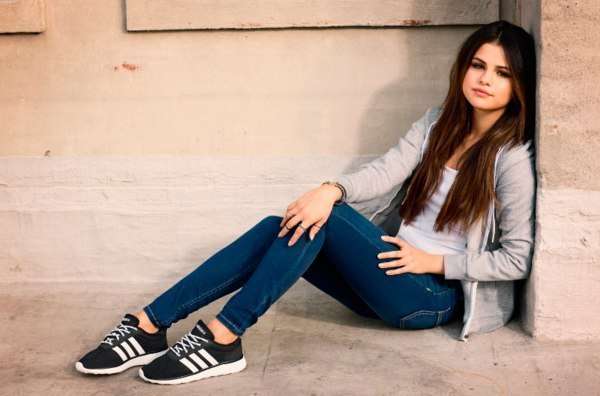Selena marie gomez rompecabezas en línea
