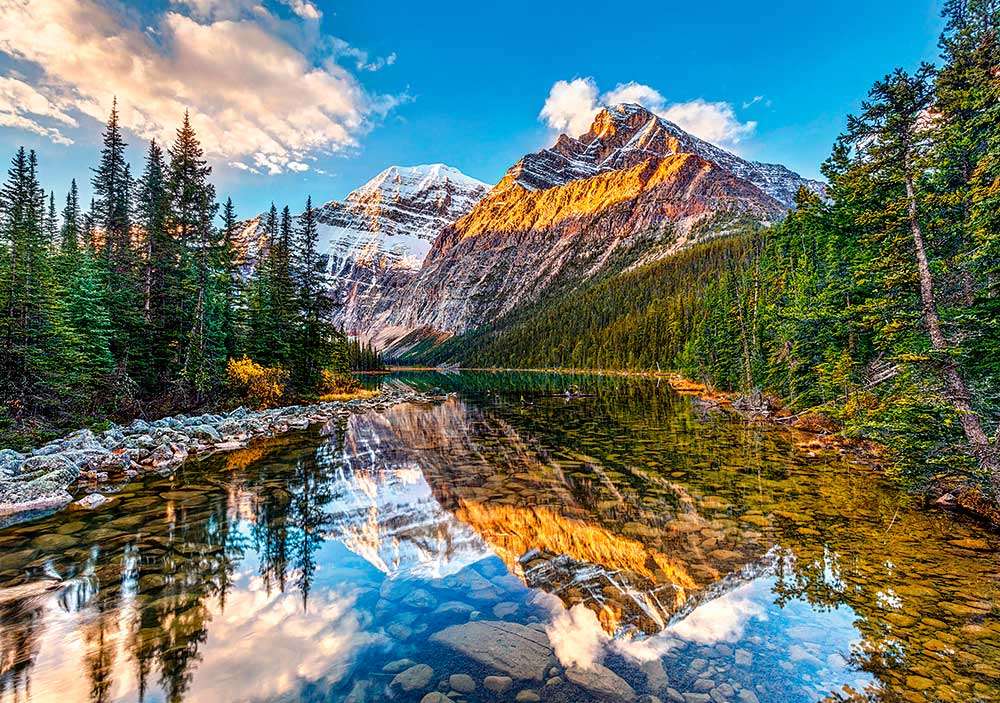 Das Spiegelbild der Berge im Wasser. Puzzlespiel online