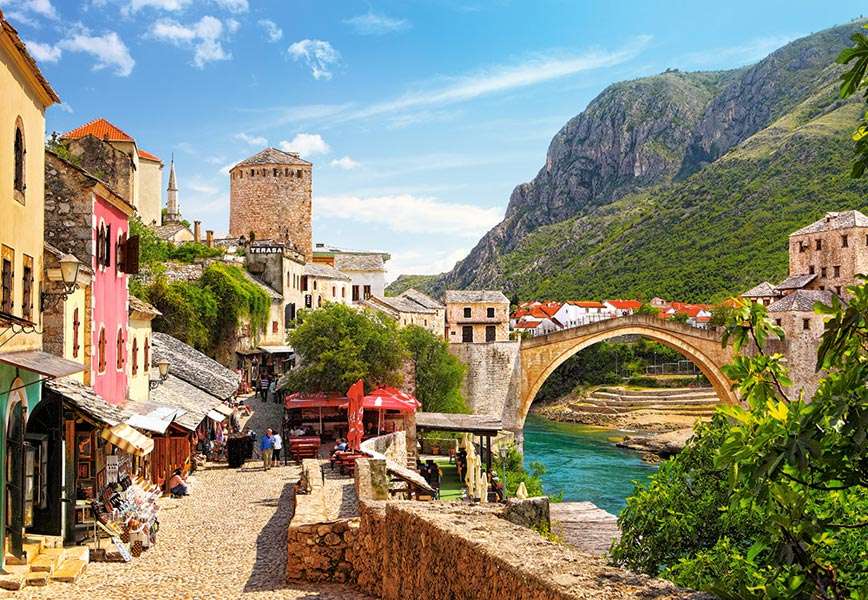 Brücke in Mostar. Online-Puzzle