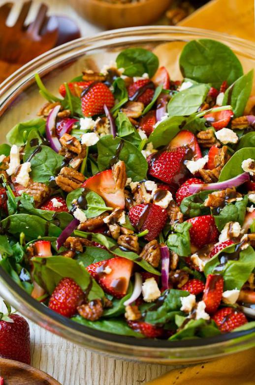 Salade met aardbeien online puzzel