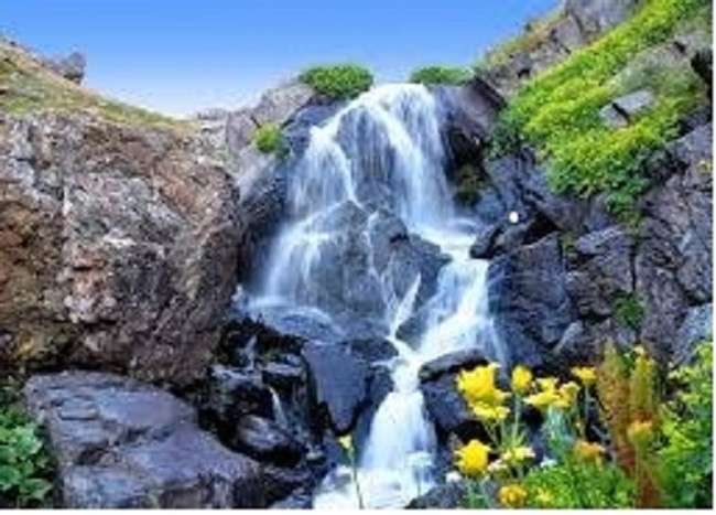 Waterfall . jigsaw puzzle online