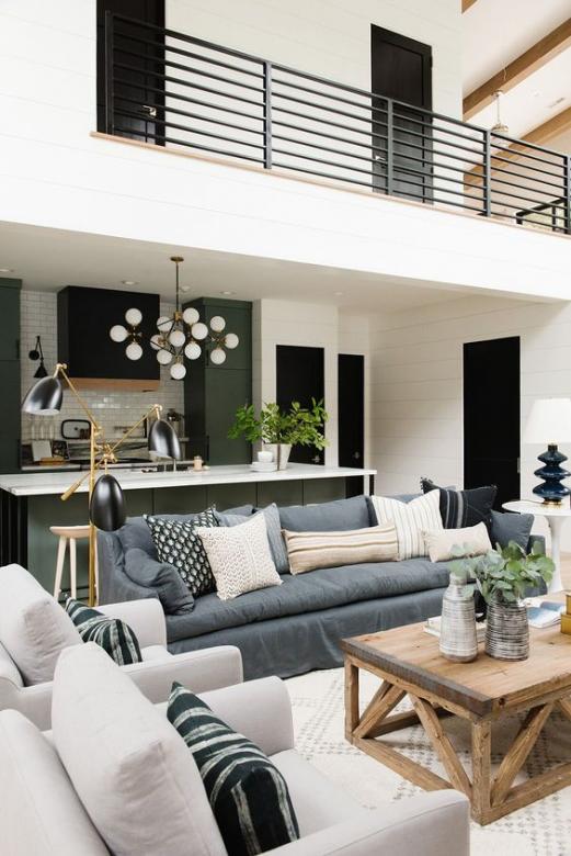 Velký obývací pokoj v domě skládačky online