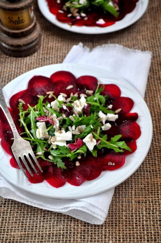 Головоломка здоровий салат на стіл пазл онлайн
